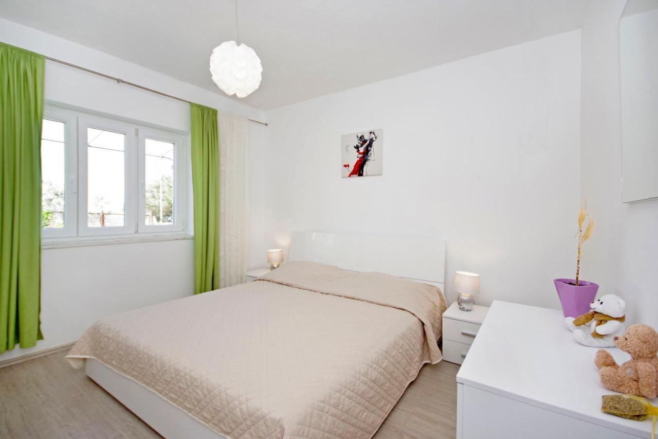 Vila Marin Makarska Exterior foto